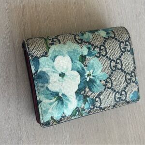 Gucci Bloom Blue Floral Wallet